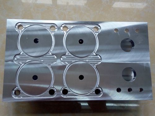 加工 机械五金加工 加工厂 1.产品名称:铝件精加工